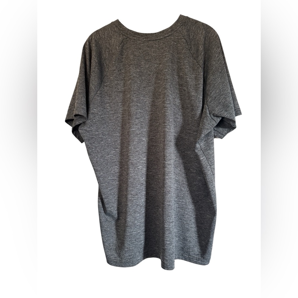 Nike Swim Heather Gray Men's Short Sleeve Tee Dri-Fit UPF 40+ Size L - Picture 2 of 12